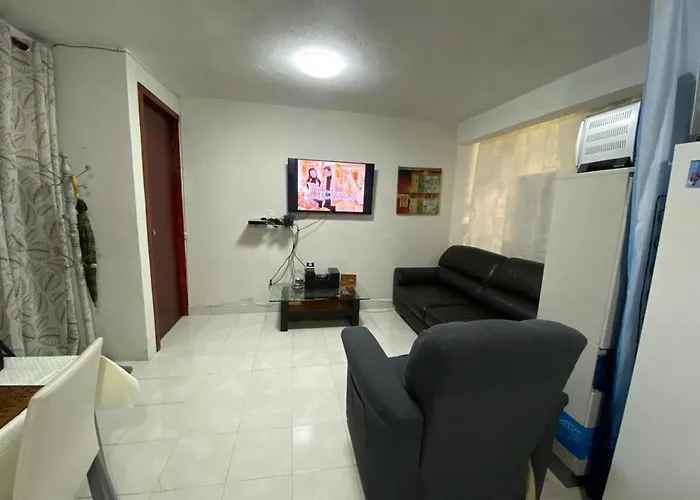Charming Near Dinamos And Six Flags Apartment *